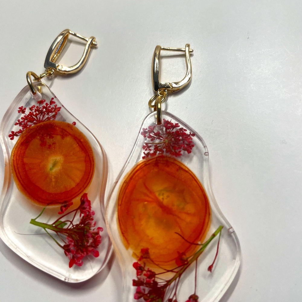 Geometric Resin drye flower